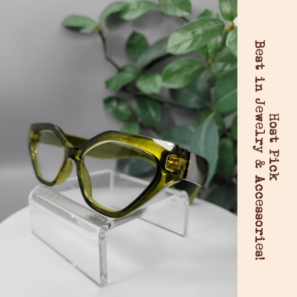 The "Miles" Reader - Picture 2 of 5